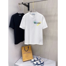 Gucci T-Shirts